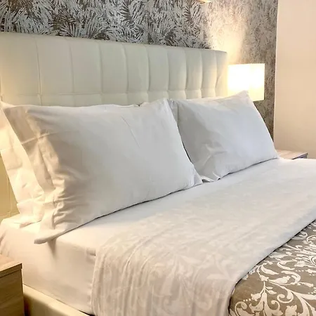 Suncity Bed & Breakfast 3*